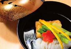 懐石料理 雲鶴